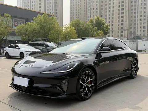 IM Motors 智己L6 2025
