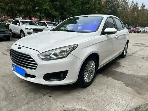 Ford Escort 2015 — фото 1