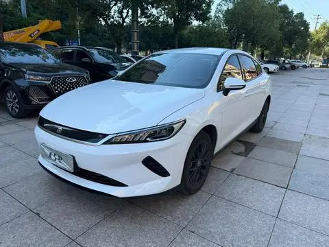 BYD 秦PLUS EV 2025