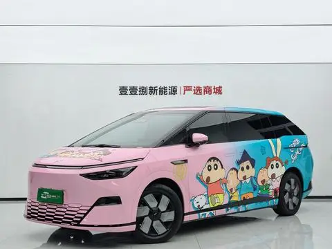 XPeng 小鹏X9 2024