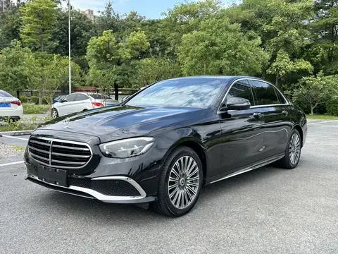 Mercedes-Benz E-Class 2022 — фото 1