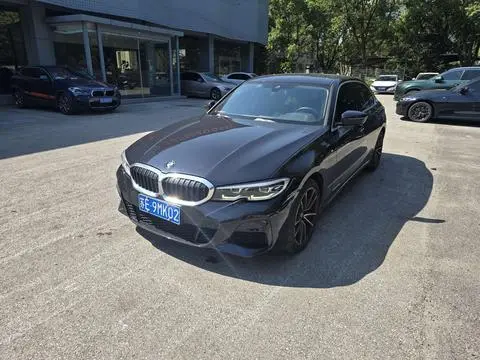 BMW 3 Series 2021 — фото 1