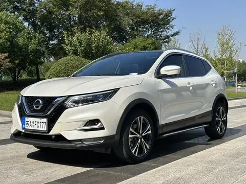 Nissan Qashqai 2022 — фото 1