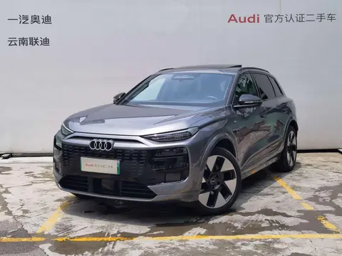 Audi Q6L e-tron 2026 — фото 1