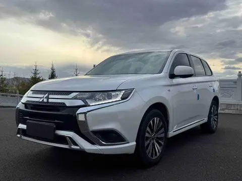 Mitsubishi 欧蓝德 2021