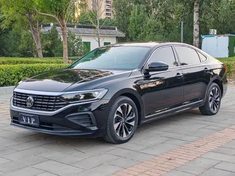 Volkswagen Passat 2024