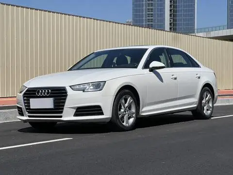 Audi A4L 2017