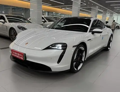 Porsche Taycan 2019
