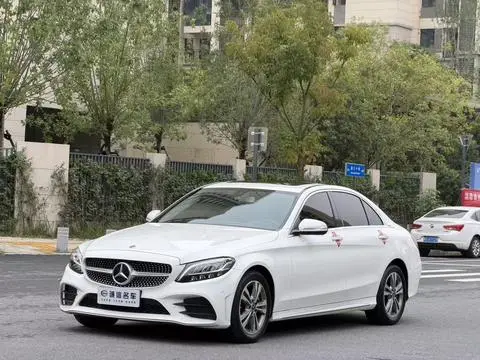 Mercedes-Benz C-Class 2020