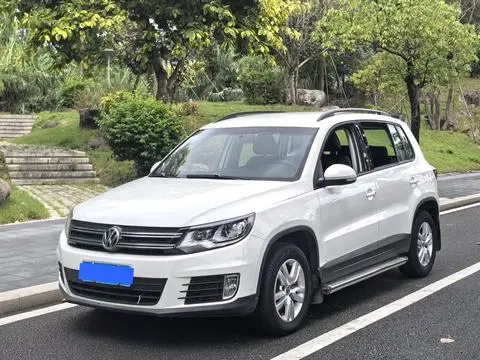 Volkswagen Tiguan 2015