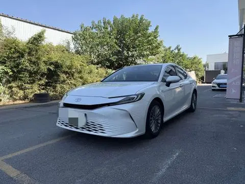 Toyota Camry 2024
