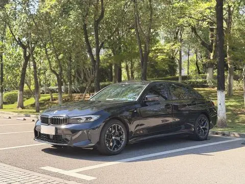 BMW 3 Series 2025