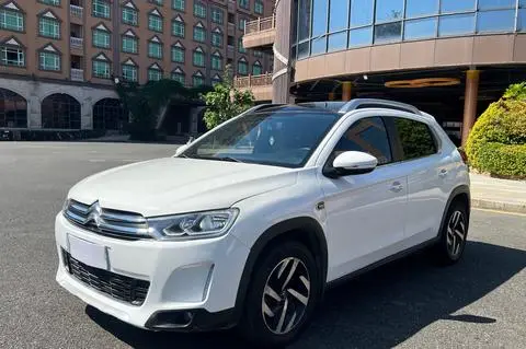 Citroën C3-XR 2015 — фото 1