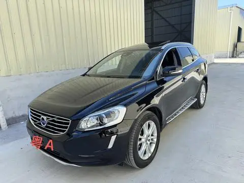 Volvo XC60 2015 — фото 1
