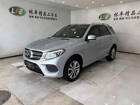 Mercedes-Benz GLE 2015