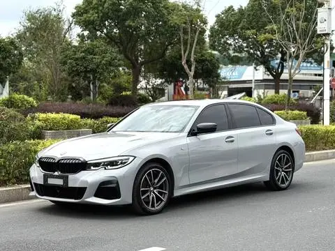 BMW 3 Series 2020 — фото 1