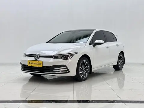 Volkswagen Golf 2023