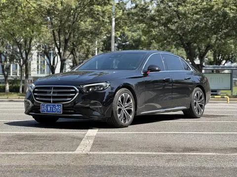Mercedes-Benz E-Class 2025