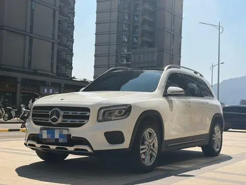 Mercedes-Benz GLB 2019 — фото 1