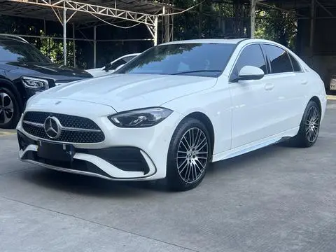 Mercedes-Benz C-Class 2025
