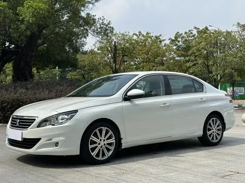 Peugeot 408 2015