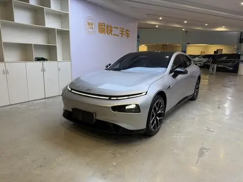 XPeng 小鹏P7 2023