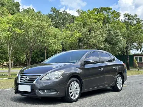Nissan 轩逸 2012