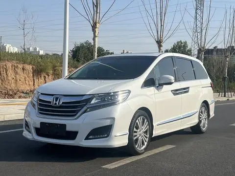 Honda 艾力绅 2016