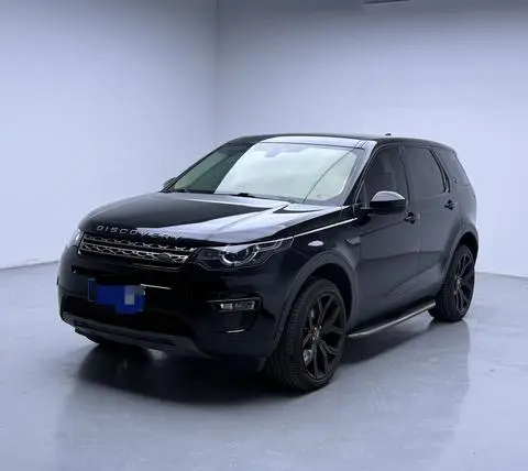 Land Rover Discovery Sport 2018 — фото 1
