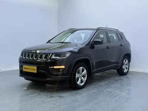 Jeep 指南者 2017
