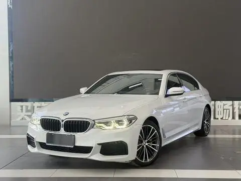 BMW 5 Series 2020 — фото 1
