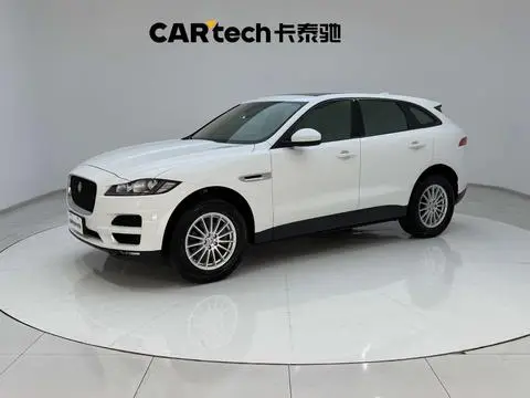 Jaguar F-PACE 2016