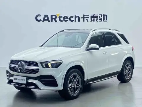 Mercedes-Benz GLE 2020 — фото 1