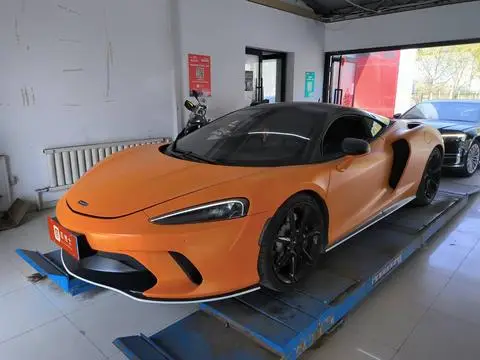 McLaren GT 2019