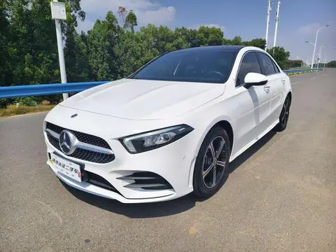 Mercedes-Benz A-Class 2022 — фото 1