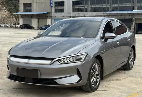 BYD 秦PLUS EV 2024 — фото 1