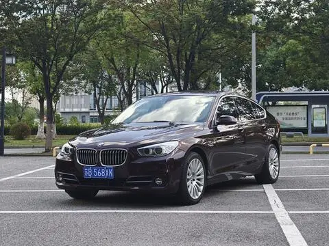 BMW 5 Series GT 2015