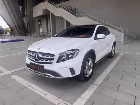 Mercedes-Benz GLA 2019 — фото 1