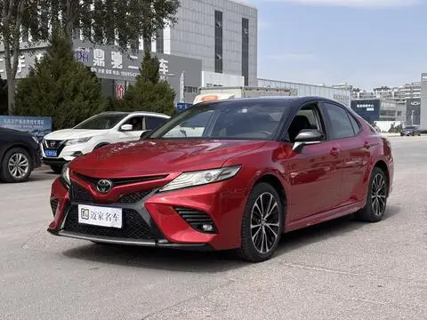 Toyota Camry 2018