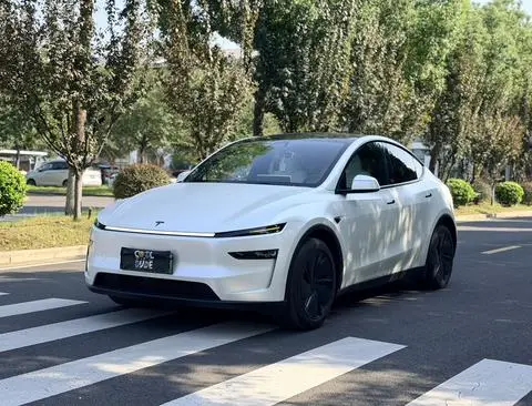 Tesla Model Y 2026