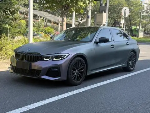 BMW 3 Series 2022 — фото 1