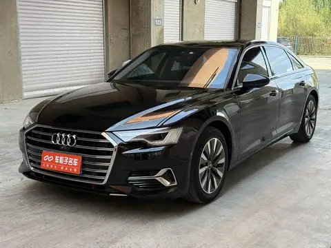 Audi A6L 2024 — фото 1
