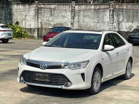 Toyota Camry 2016