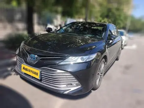 Toyota Camry 2019