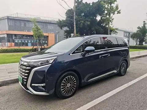 Denza D9 DM 2022