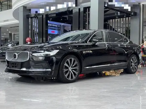 Volvo S90 PHEV 2021