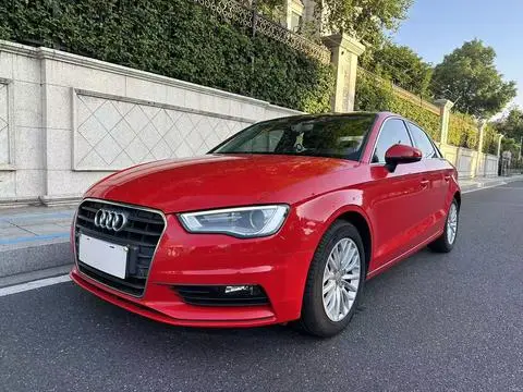 Audi A3 2016 — фото 1