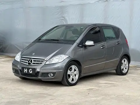 Mercedes-Benz A-Class 2011