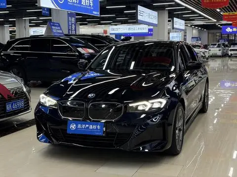 BMW i3 2022 — фото 1
