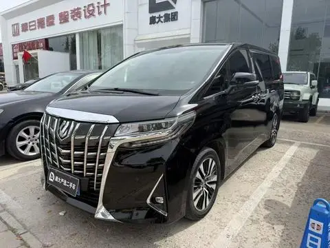 Toyota 埃尔法 2018 — фото 1